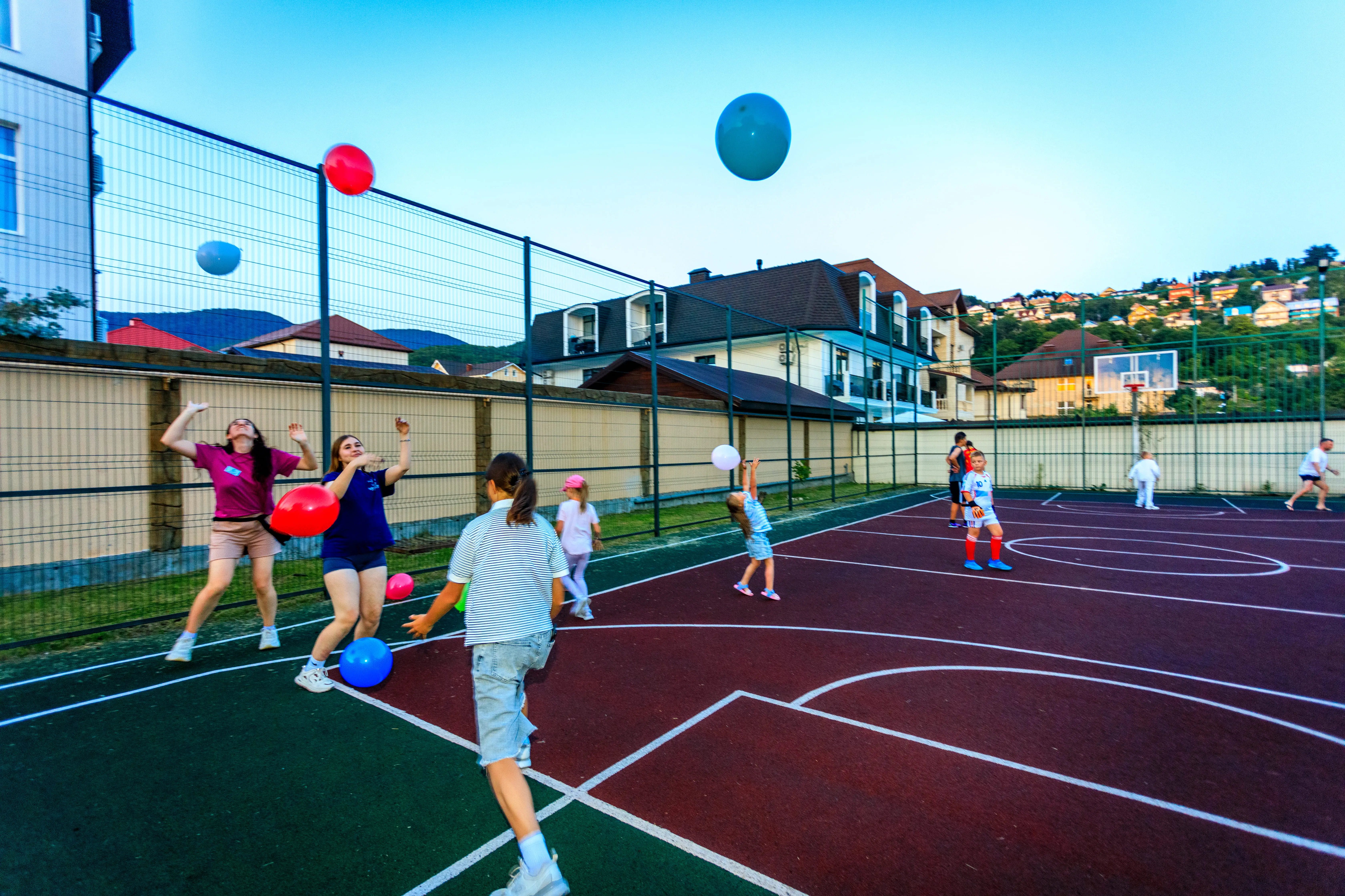 Спорт площадка