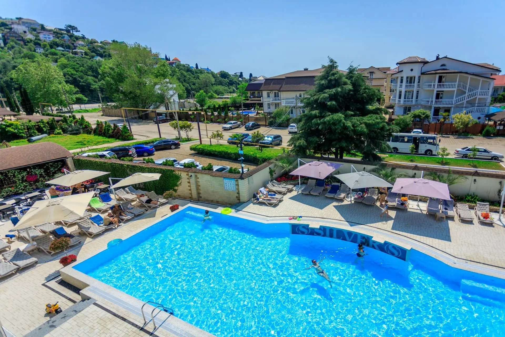 Гостевые дома Лазаревского: бюджетный отдых у моря 2026